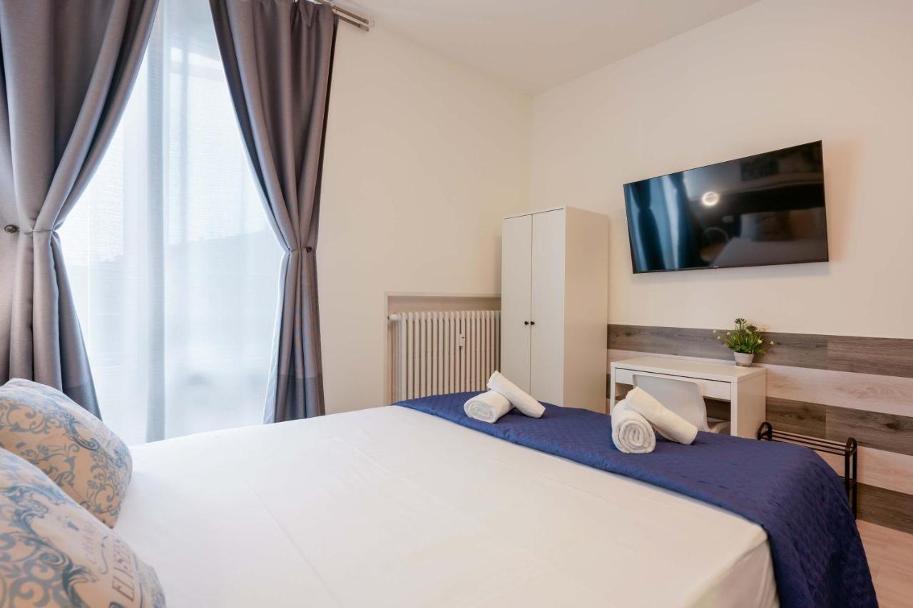 Mirabilia Golden Hotel - Bologna — Photos 1